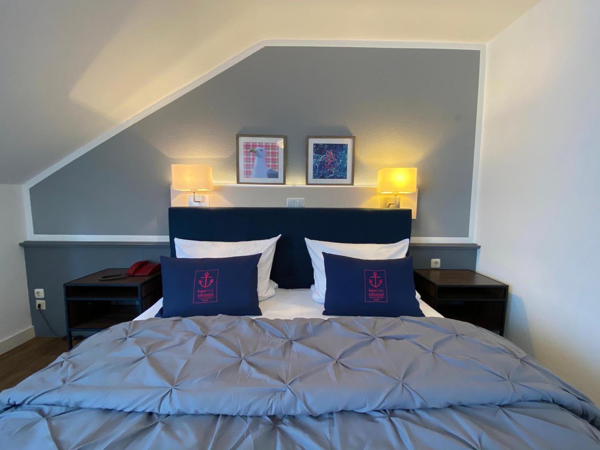 Hafen Hotel Schuetzenhof Burg auf Fehmarn Room photo